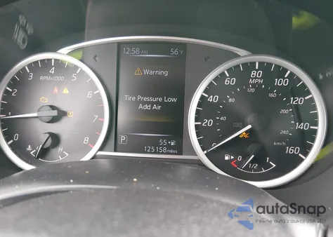 2018 Nissan Sentra Sr z USA, uszkodzony, nr VIN 3N1AB7AP4JY268336